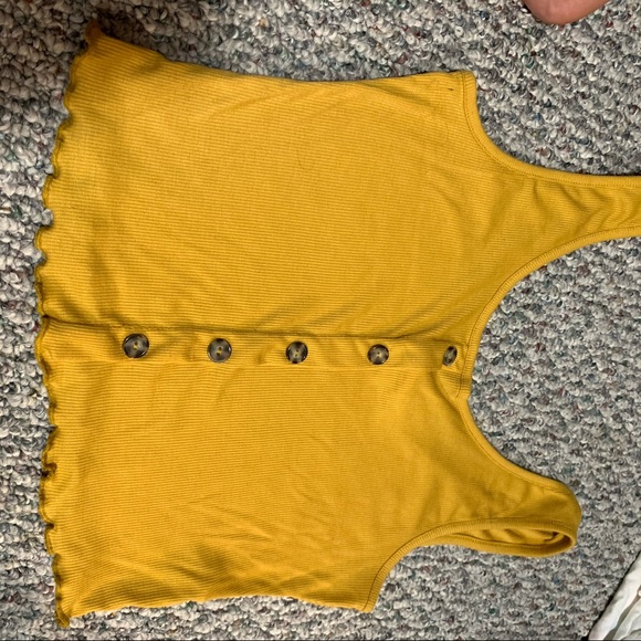 Ribbed button up cropped tank - Picture 1 of 4